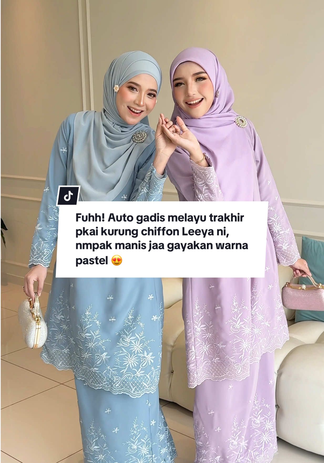 Fuhh! Auto gadis melayu terakhir pakai kurung chiffon Leeya ni,  nampak manis jaa gayakan warna pastel ni 😍✨ Stanby! Masuk live launching esok Sabtu jam 9pagi 🔥 #nfhboutiquegallery #bajukurung #kurung #bajuwanita #kurungcantik 