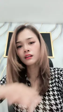 #မြင်ပါများပြီးချစ်ကျွမ်း၀င်အောင်လို့ 