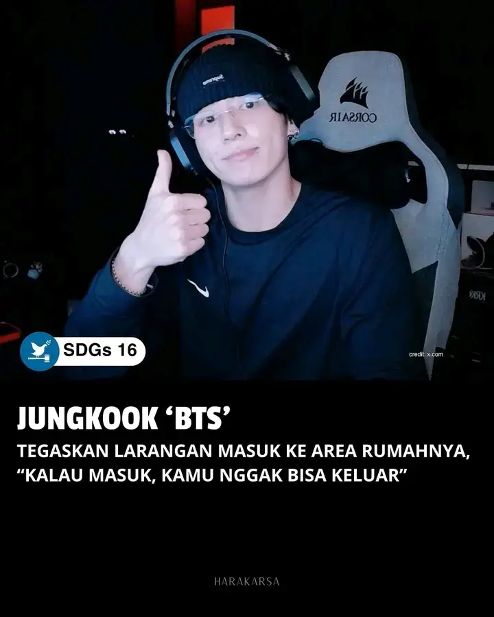 [K-UPDATE]  Jungkook BTS kembali menegaskan peringatan tegas kepada siapa pun yang mencoba memasuki area rumahnya. Dalam live nya, ia mengatakan bahwa siapa pun yang sudah melangkahkan kaki ke parkiran rumahnya “tidak bisa keluar kecuali ia yang membukanya,” sambil mengingatkan bahwa area tersebut memiliki CCTV yang selalu ia pantau. Jungkook juga memperingatkan bahwa jika tidak ingin berurusan dengan polisi, penggemar sebaiknya tidak memasuki area itu sama sekali. Pernyataan ini memicu reaksi luas dari para penggemar. Banyak yang menyayangkan bahwa Jungkook harus mengulang peringatan seperti ini untuk kedua kalinya, menandakan bahwa beberapa individu masih berusaha menerobos privasinya. Penggemar lainnya menegaskan bahwa Jungkook sudah sangat baik dan dekat dengan fans melalui live di mana ia memasak, bernyanyi, hingga bermain gim, sehingga pelanggaran privasi seperti ini dianggap tidak pantas dan membahayakan. Sebagian komentar juga mempertanyakan bagaimana orang-orang bisa mencoba memasukkan kode pintu dan menyarankan agar selebritas seperti Jungkook tinggal di area yang lebih aman seperti gated community atau memiliki penjagaan 24 jam. Banyak yang berharap polisi memberikan perlindungan lebih, mengingat upaya masuk ilegal yang terus terjadi. 🔗 harakarsa #Jungkook#bts #army  #foryoupage  #fyppppppppppppppppppppppp 