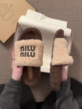 ✨✨ đôi dép lông đang được các ce săn đón mùa đông này #deplong #depnuthoitrang #xuhuong #xuhuongtiktok #fpyシ 