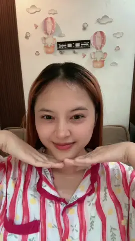 Ootd dirumah aja🥱🌧️