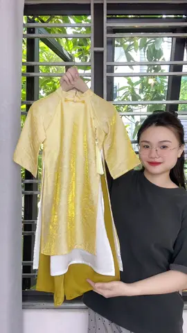 Áo dài vàng càng nhìn càng Mê #viral #setdoxinh #xuhuong #fashion #poolkids #aodai #tet