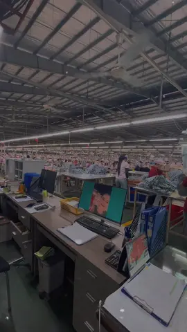 K ai muốn phải xa gia đình cha mẹ con cái cả . Cũng chỉ vì cái gọi là đồng tiền. Cùng nhau cố gắng nha ck😊@Tới Hà Tĩnh🇻🇳🇹🇼 