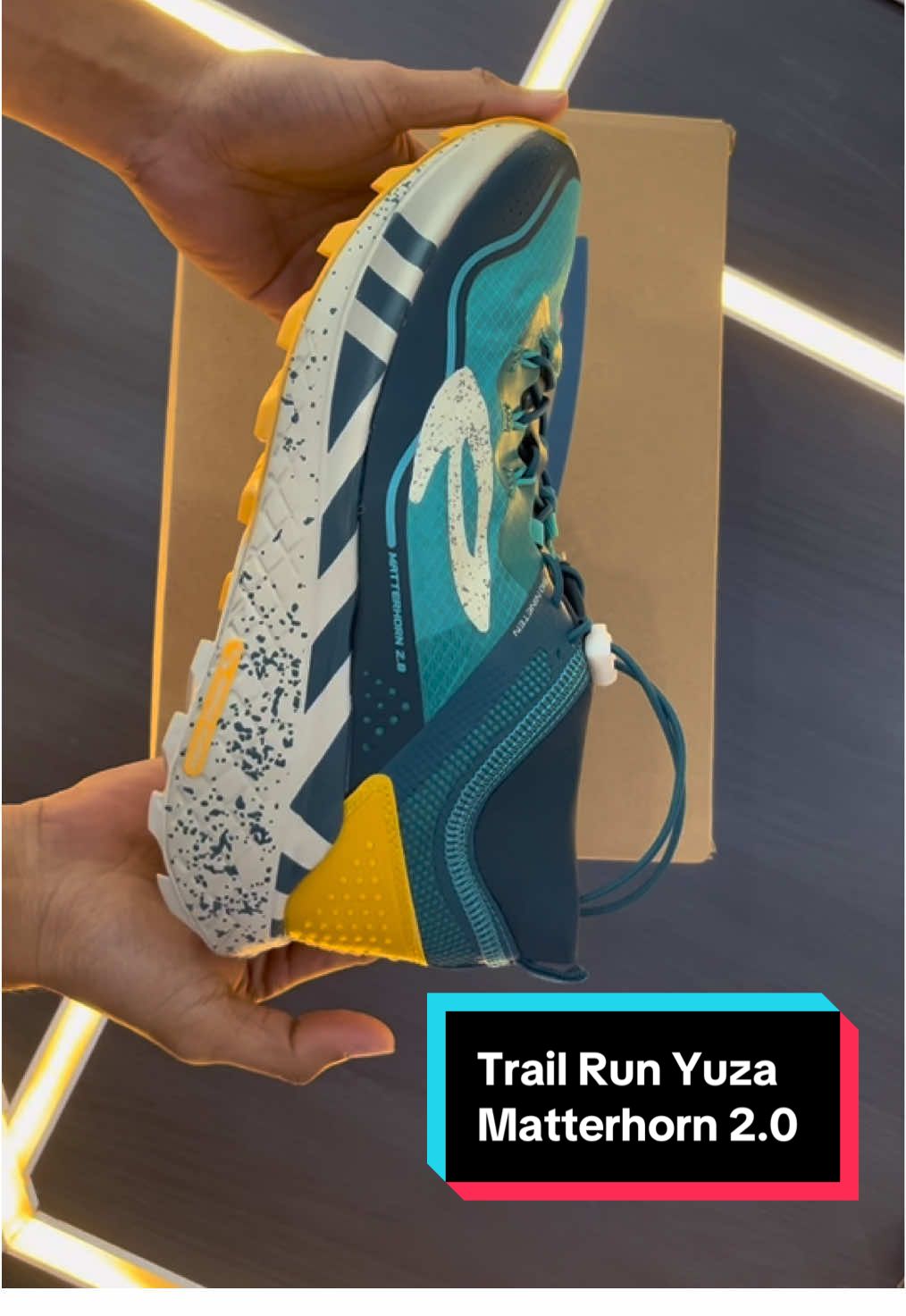 yuza matterhorn 2.0 hadir dalam 3 warna 🛍️🛍️🛍️ . #910shoes #910nineten #promomakan1111 #yuzamatterhorn20 