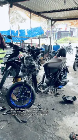 ya✊🏻#foryoupage #quates #katakata #xybca 