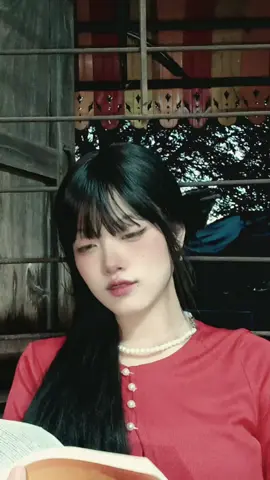 ကိုယ်တိုင်ပြန်ရှက်#myanmartiktok🇲🇲🇲🇲 #နန်းဆန်ဆန် #ညို 