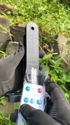 Lampu LED tenaga surya #lampuled #lamputenagasurya #lampujalan 