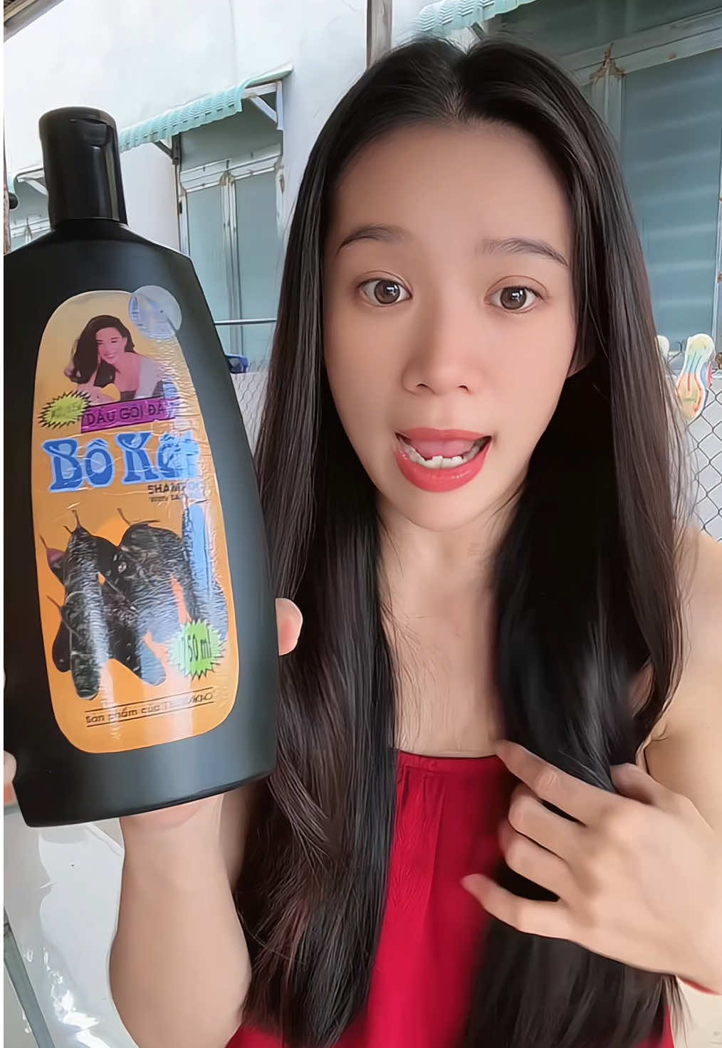 Trả lời @Ngọc Huyền Tóc rụng, tóc khô xơ, đứt gãy? Đổi qua Bồ kết Thorakao cái biết liền! #daugoiboket #daugoiboketthorakao #thorakao 