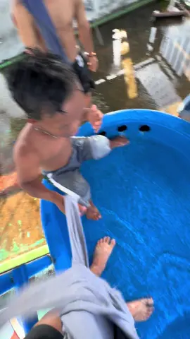 Keseruan kita harini di @Waterboom pesona modern 🤣🤣#pamanmartabak 