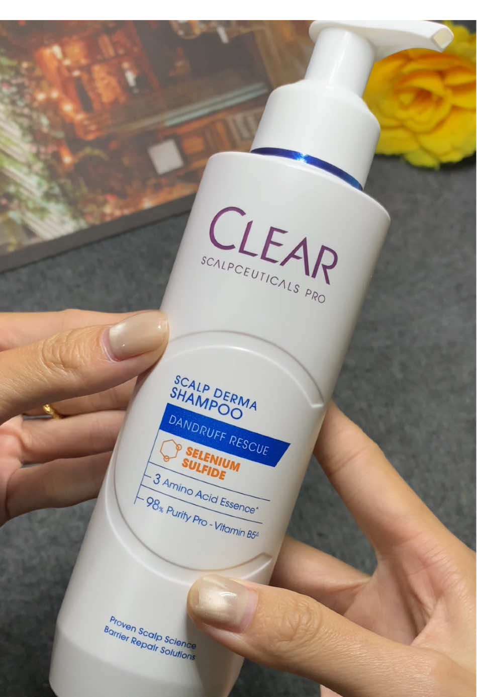 DẦU GỘI CHUYÊN DỤNG GIÚP NGĂN NGỪA GÀU VƯỢT TRỘI &GIẢM NHỜN NGỨA #ilovetiktok #mevagio#clearscalpceuticals#hoptaccungunilever#chamsoctoc