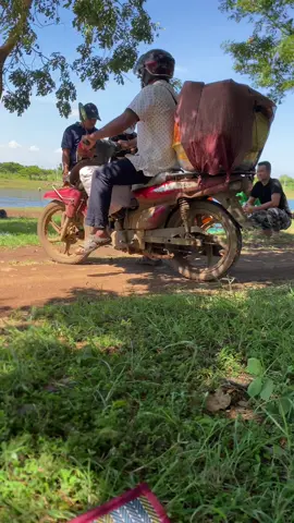 #fyp #សំទោសលោកគ្រូយឿងបឹងធំ😂#ពោធិព្រឹក្សមានជ័យ❤️ 