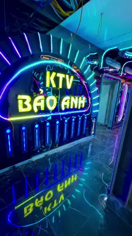 Loading 99%... Bảo Anh hoàn thiện thêm tầng nữa với hệ thống phòng VIP, không gian rộng rãi để mọi người có thể tổ chức sinh nhật, sự kiện... Mọi người qua không lo hết phòng nữa nhé. Kính mời mọi người cùng ghé qua KTV Bảo Anh ạ ☺️  Địa chỉ : Thanh Hà NewCity-Phố mới Cầu Rặng-Thanh Hà-Hải Dương