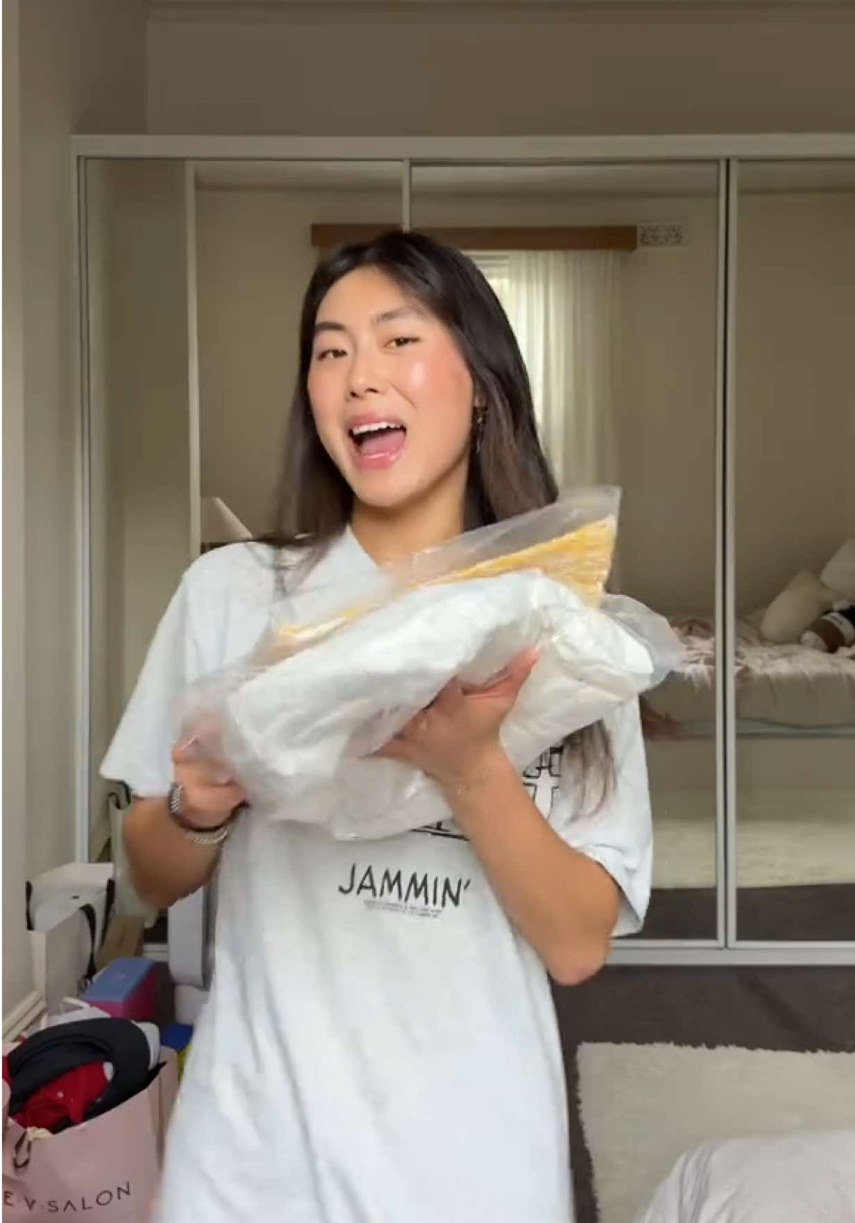 found my new fav maxi skirt🥰 outfit details: @Petal & Pup  scent details: midnight dahlia @KORRES @MECCA  #OOTD #summeroutfit 