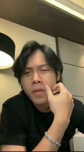 eh ganteng kali bah 😙 #ronyparulian #ronyparuliannainggolan #foryou #fyp 