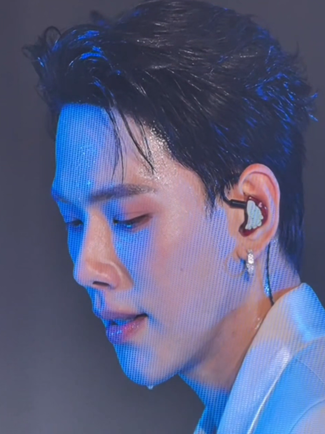 ผิวพี่ก็นุ่มเด้งเหมือนรีเซ็ตใหม่เลยครับ 🦖@totogaback  เพราะ KANEBO CREAM IN NIGHT II คือ ไอเทมที่ต้าห์อู๋รักทั้งใจ ใช้ 3วันติดต่อกันก่อนนอน ผลลัพธ์คือผิวนุ่มเด้งและแข็งแรง✨. เติมเต็มการฟื้นบำรุงอย่างล้ำลึกด้วย Niacinamide และ HA Moisture Lift EX กักเก็บความชุ่มชื้นเหมือน Sleeping Mask ให้ผิวตื่นมาพร้อมความยืดหยุ่น อิ่มฟู และนุ่มเด้ง พร้อม TAISHI™ Complex บำรุงผิวที่อ่อนล้าจากมลภาวะและวัย คืนความกระชับ กระจ่างใส และมีชีวิตชีวาอีกครั้ง . มาสัมผัสความลับที่ถูกซ่อนอยู่ใน KANEBO CREAM IN NIGHT II ด้วยกันนะครับ  💖 . #IHOPEKANEBO #IHOPEKANEBOxDaouOffroad #DaouOffroad  #KANEBOTH #KANEBOTHAILAND 