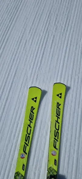 Semplicemente le Dolomiti e la sua Regina #marmolada #dolomites #ski #skiinstructor 