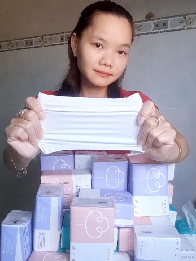 Thùng giấy ăn Topgia thùng 30 gói chỉ 1xx miễn ship #topgia #giayantopgia #giaytopgia #giadungtienich 