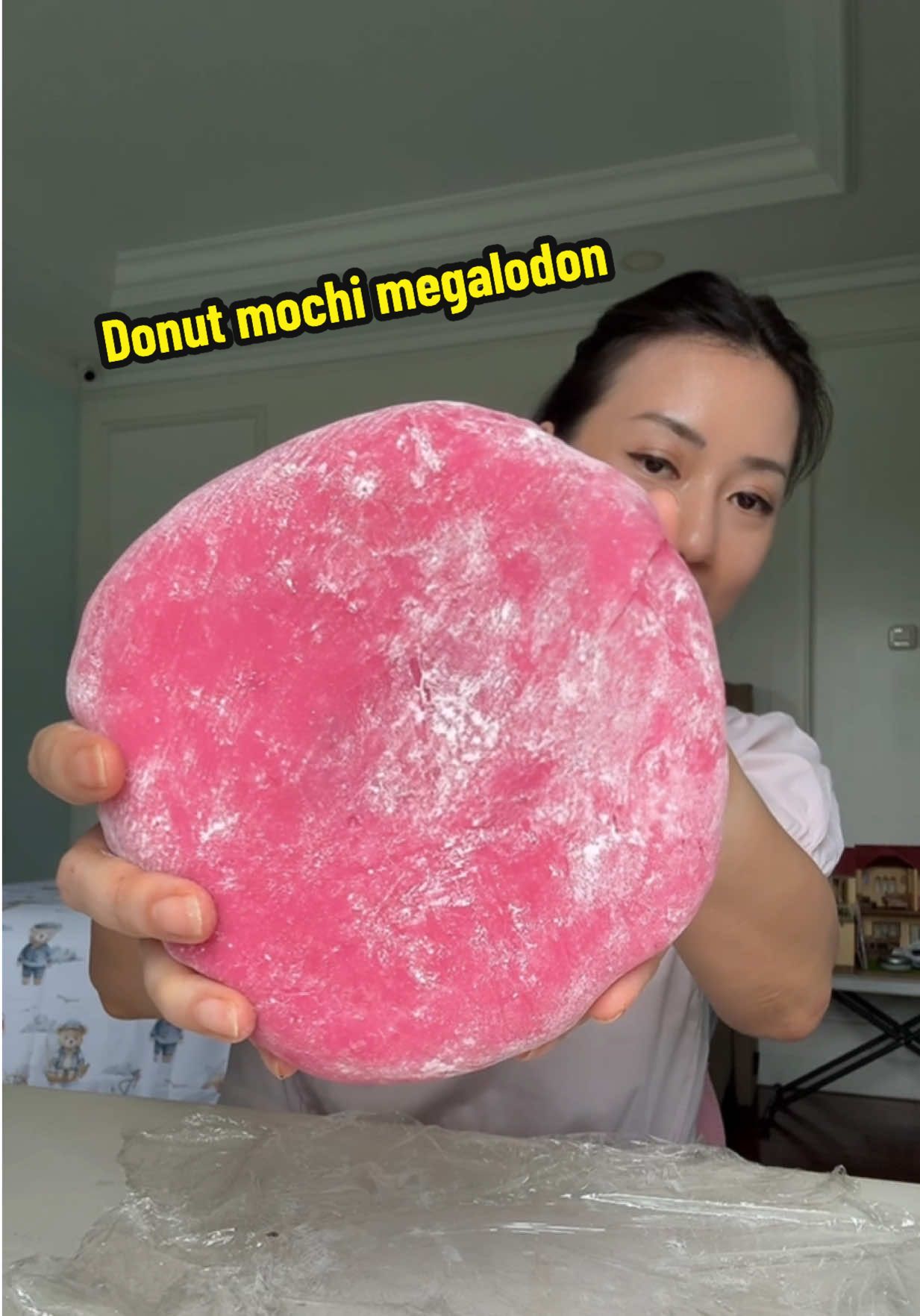 DONUT MOCHI MEGALODON … kok ya tau @edamème 🫛 klo aku suka strawberry matcha 🥰🥰 #nanakoot