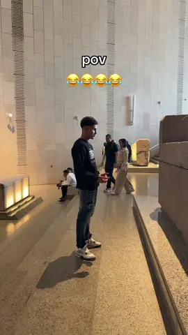 #الشعب_الصيني_ماله_حل😂😂 #fyp #المتحف_المصري_الكبير 😂🤣