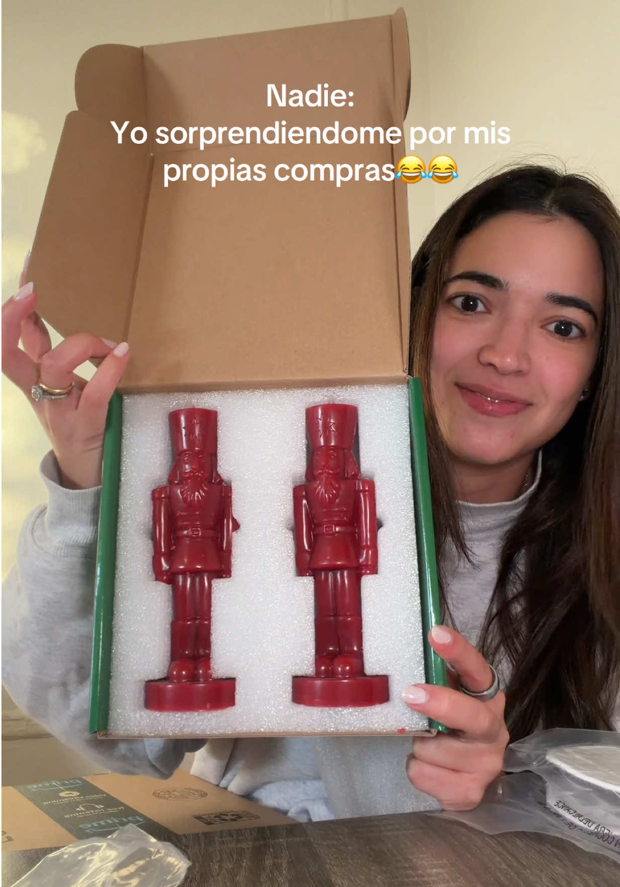 Sorprenderme cuando me llegan mis propias compras es mi pasion 😂😂