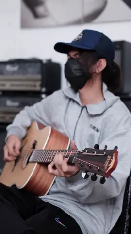 Bromo BAA1#karafuruguitar #gitarbromo 