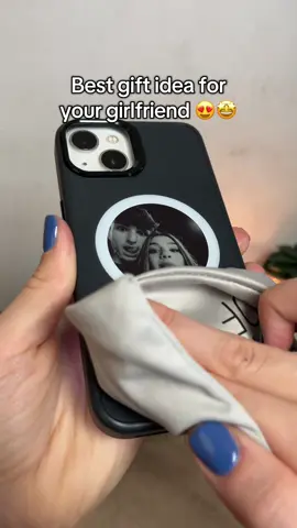 Best gift idea for your girlfriend 🥹❤️ #giftidea #phonecase #couplegoals #viral #iphonecase 