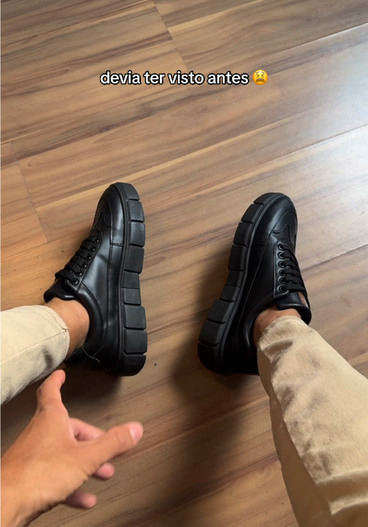 Não da pra acreditar! Essa ofertas da Black do Tiktok Shop estão absurdas 😱 #tiktokshopblackfridaybr #tênis #tenissolaalta #tenisoversize #tênismasculino 