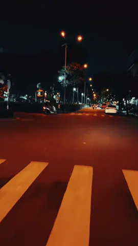 Đôi mắt em không thể trôi dù đôi môi em đã cố gắng.#xh #LearnOnTikTok 