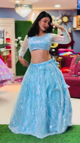 Reception lehenga set at a very reasonable price @The whitefeather costumer @thewhitefeatherboutiqktm #fyp #goviral #thewhitefeatherboutiquektmitahari #kurthawholesaleretailboth #receptionlehenga 