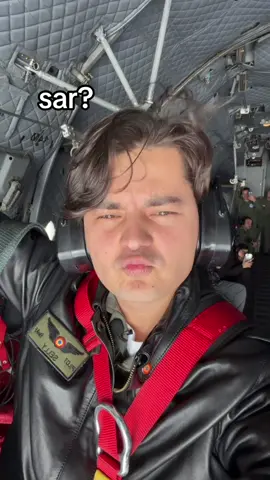 va vorbeste comandantu 😘😘😘