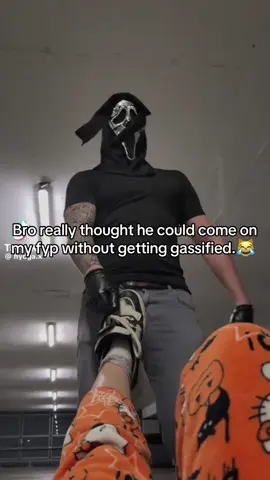 Yet another victim of Viggle ai #gassify #incrediblegassy #viggleai #viggle #BookTok 