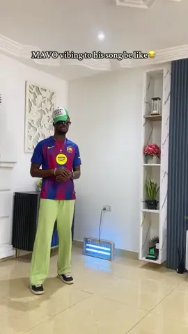 Is he nonchalant or very composed??😂😂 @kilolo 