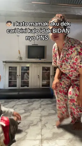 Astagaaa bang 😭😭😭 #istripengangguran #bengkulu #bengkulutiktok 