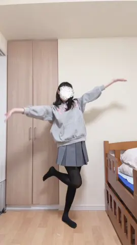 Tiktok開いたらこの曲で可愛い子たちが踊ってて曲も可愛いから踊っちゃった🫶🏻︎💕︎︎ #踊ってみた #dance #高校生 #fyp 