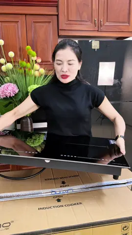 Bếp từ cao cấp. #beptu #beptuthongminh #beptudoi #xuhuongtiktok2025 #lycocham1987 