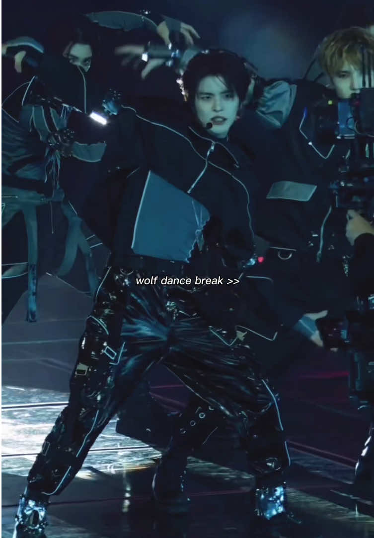 this part means so much to me i get chills everytime 🥴🔥 #songha #송하 #smtr25 