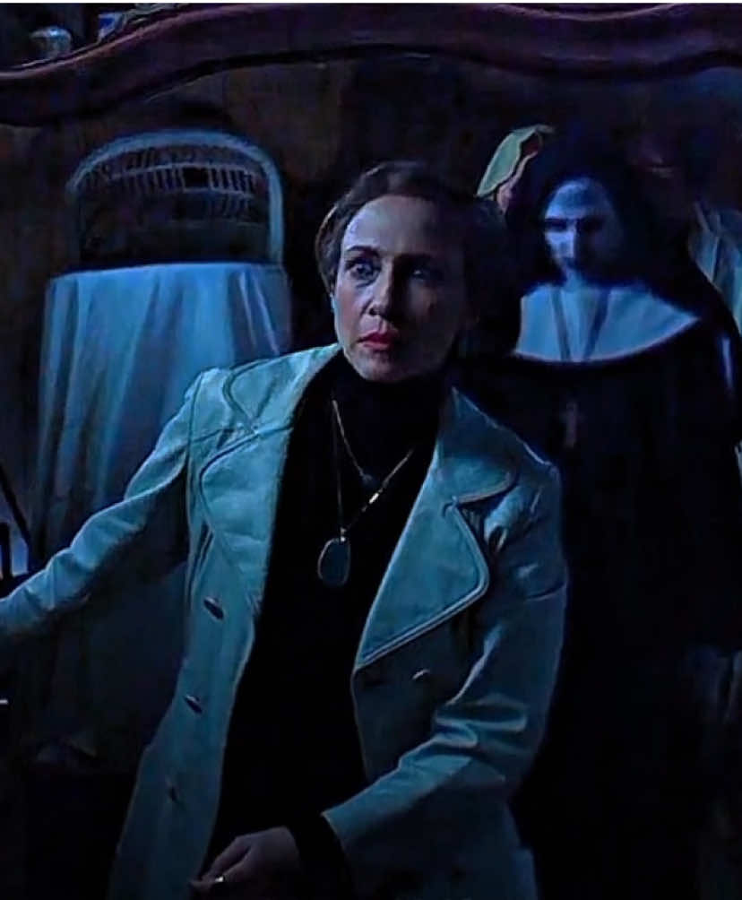 You don’t see her. You just feel the cold.💀👹 #theconjuring #thenun #horror #movie #rxyagiz 
