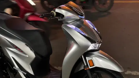 xe điện hay xe xăng. hôm nay lên cho ae sh125i ABS 2024 Mix Bạc Posche kiểng nhẹ chỉ 8x #sh125i #bacporsche #8x #bac 