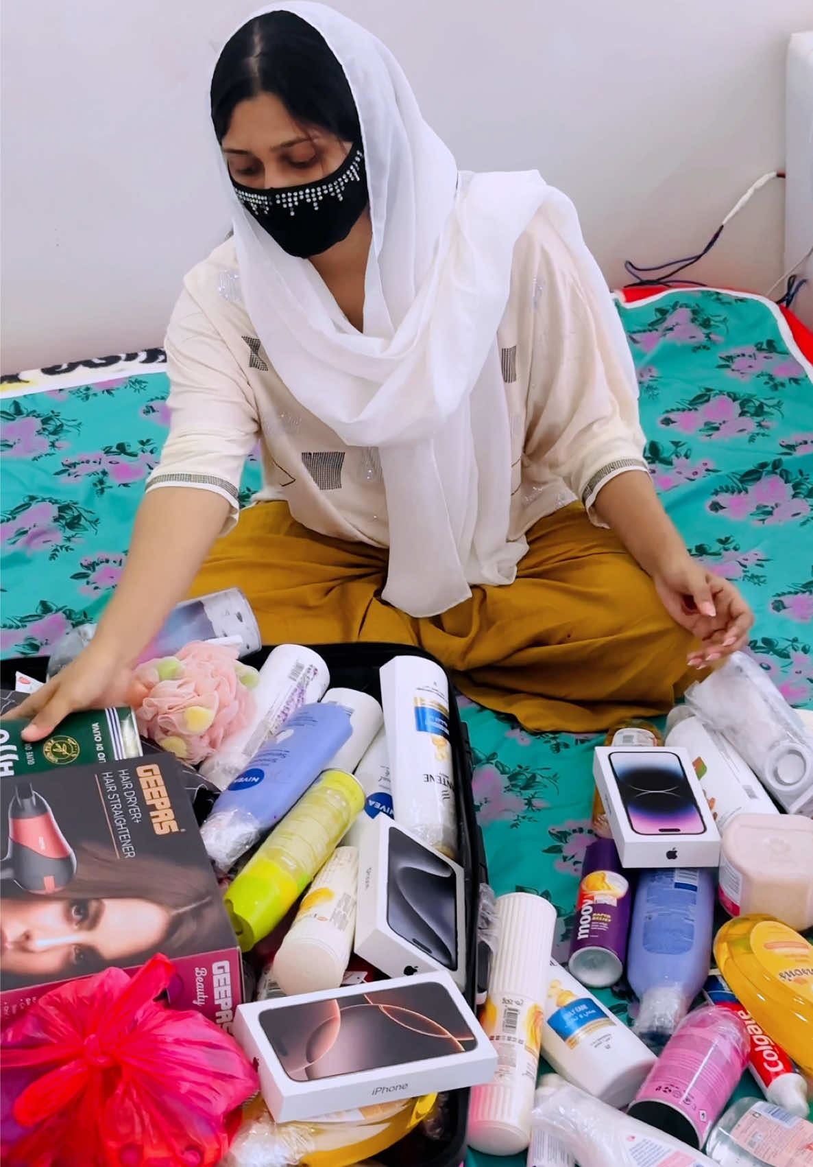 _এই তো সময় ফিরে আসার ✈️🇧🇩 #fyp #foryou #vairal #bangladesigirl🇧🇩 #foryoupage #trending #i_love_tiktok #vairalgrils #চোখের_মায়া #bdtiktokofficial #allah #সুন্দর_একটা_মুহূর্ত_ছিল_অসাধারণ #saudiarabia🇸🇦 #সুন্দর #ভালোলাগেনা @TikTok Bangladesh @TikTok 