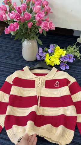 Áo len polo dệt kim hoạ tiết kẻ sọc #aolen #aopolo #aodetkim #fashion #thoitrangnu 