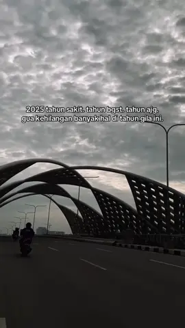 2025 beneran ngabisin mental gua. #fypage 