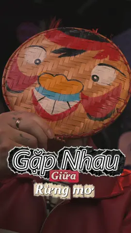 Mặt trời hồng lưng vách núi 😗😗  #leog #leomusic #nhachaymoingay #tiktokgiaitri #gapnhaugiuarungmo 