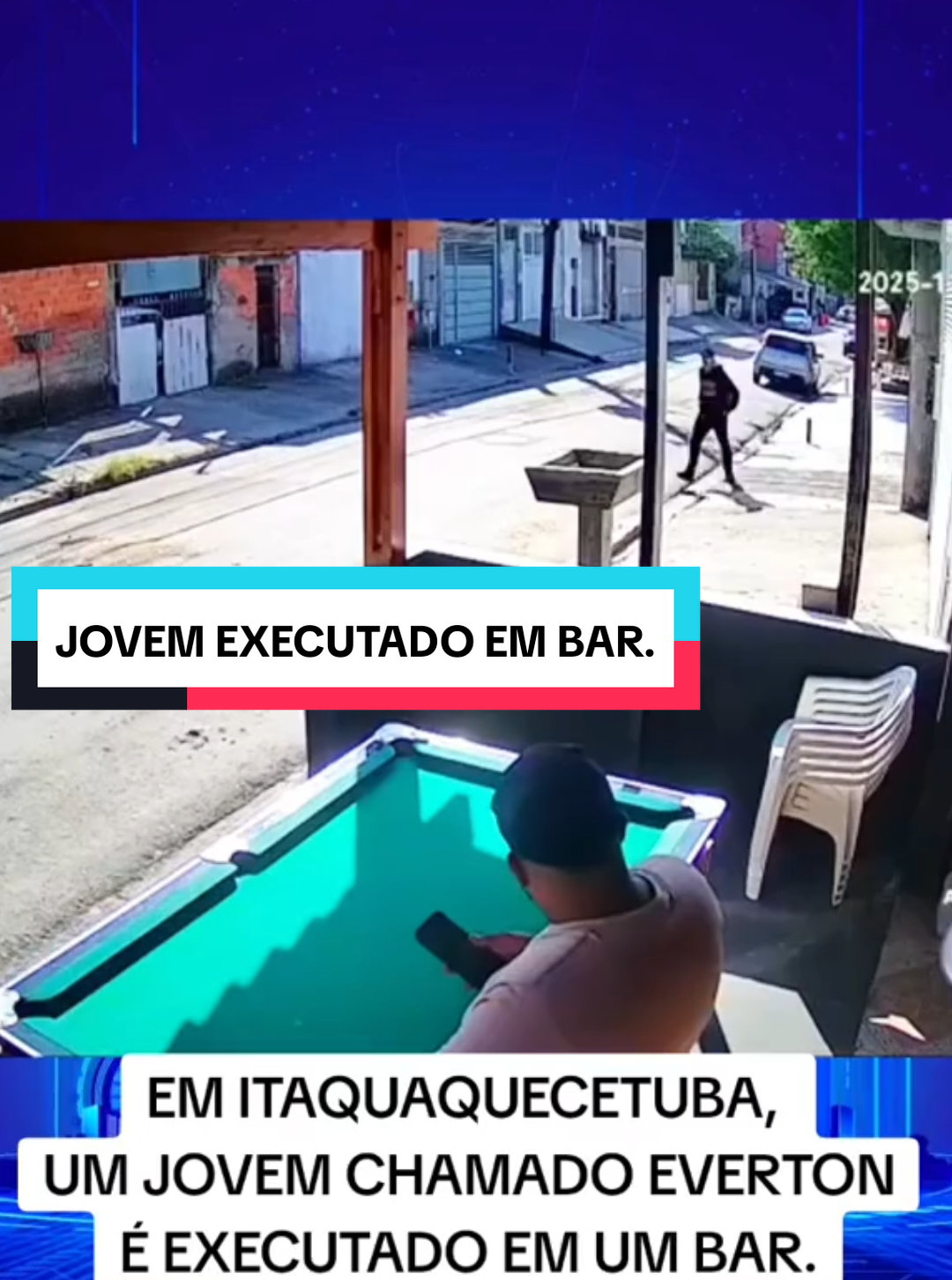 Em Itaquaquecetuba, na grande São Paulo um jovem chamado Everton é executado em um bar.  #crime #noticia #saopaulo #itaquaquecetuba 