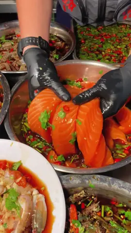 Chinese streetfood  #foodtiktok, #viralfood, #Foodie, #foodhacks, #yummy