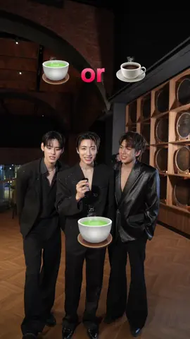 This or That เกมเบา ๆ แต่ความฮอตไม่เบานะ 😝🔥 บอกเลยว่าคาแรกเตอร์แต่ละคนที่เลือกชัดมาก! @DAOU ต้าห์อู๋ค้าบบ~ @totogaback @Diamondnrk_ @perses_official  📹 ติดตามรับชมบันทึกภาพบรรยากาศงานย้อนหลังได้ ในวันเสาร์ที่ 22 พฤศจิกายน 2568 ทาง TikTok Thailand 🔗  https://www.tiktok.com/live/event/7571810134079963157?enter_from=share_link&share_from_user_id=78234114527&_r=1 #TikTokAwardsTH #NewIcons