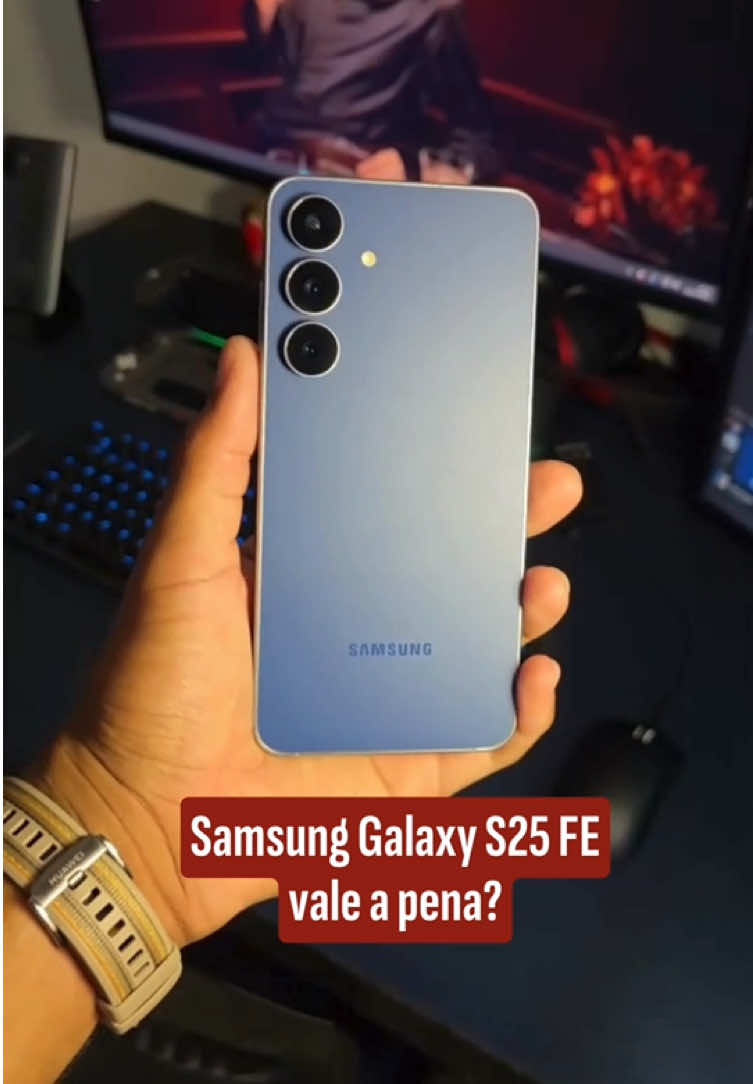 O Guia de Compras UOL testou o Samsung S25 FE: mais fino, mais leve e com bordas super discretas. No desempenho, ainda teve upgrade no processamento e nos gráficos. Confira o review completo!  Curtiu? Link na bio @Guia de Compras UOL  #samsung #samsungs25 #guiadecomprasuol 