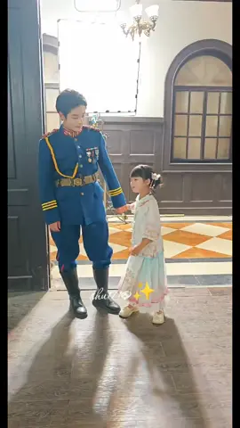 gemezz Bgtt 😘 Duan mirip V bgt bagaikan pinang di belah 2 😍😍#shortdramachinese #DuanPing #YuYining 