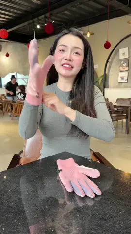 Gang tay đi xe máy chân ái #gangtay #gangtaymuadong #gangtaydixemay 