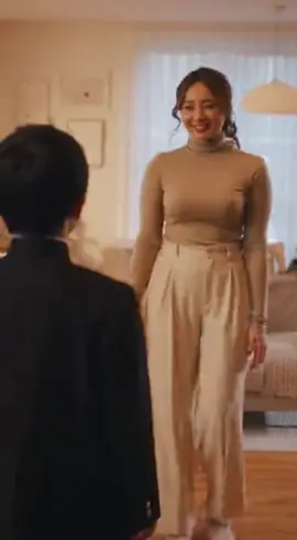 ギャルママとハグ❤️ #おすすめにのりたい #fyp #ai生成動画 #ママ 