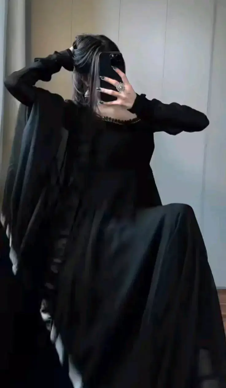 Aesthetics dpz ✨😍😍 #Mirror selfie👀 #for girls 🖤🖤#viral_video😩🤗🤗 #follow😣😣 #fyppp🦋🦋🦋 